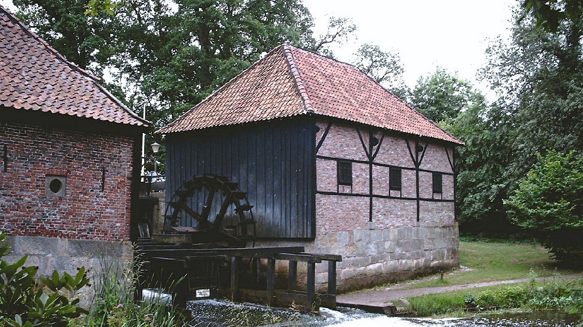 Autoroute OetinTwente naar de Oostendorper Watermolen